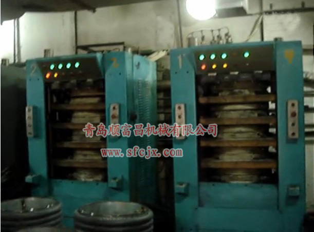 內(nèi)胎硫化機(jī)工作過程(圖)www.bainashop.com